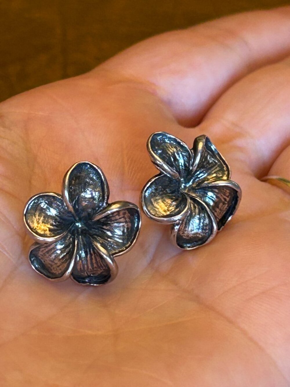 Vintage JRI Mexico Sterling Silver Plumeria Flower Earrings